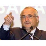  MİT DİNLEMEDİ, İZLEDİ !!